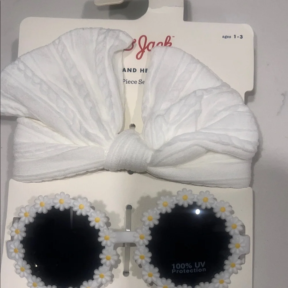 Cat & Jack Daisy Sunglasses and Headband Set